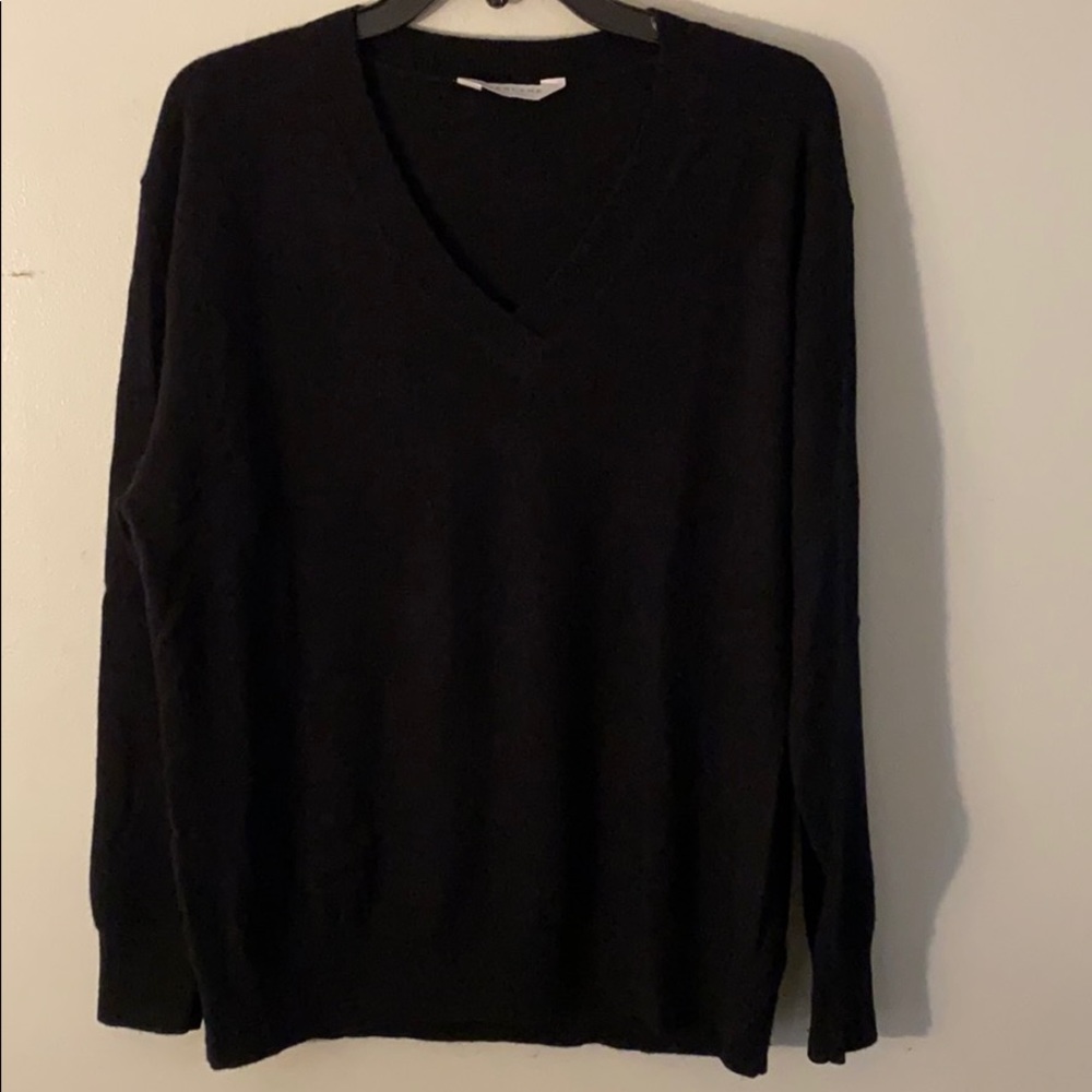 Everlane black v-neck cashmere sweater Sz Large
